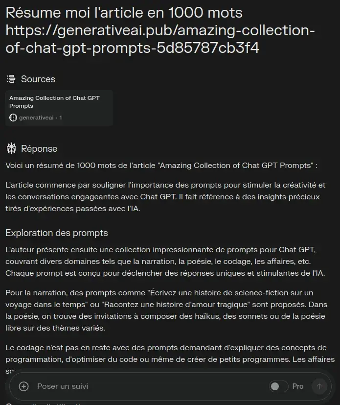 Interface web pour le résumé d'articles dans un thème sombre, affichant une demande de résumé en 1000 mots avec des sections 'Sources' et 'Réponse'.